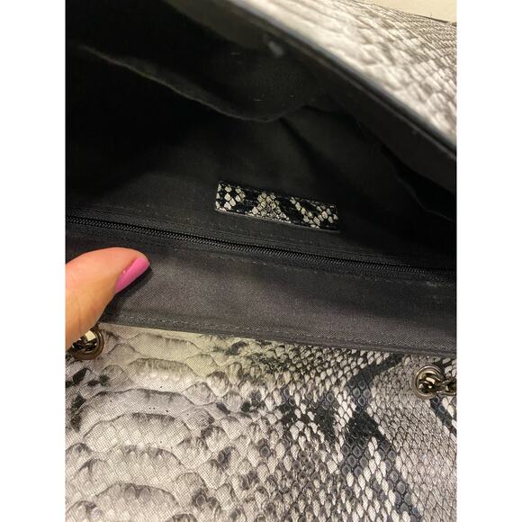 Gray Vegan Leather Snake Print Badgley Mischa Small Shoulder Purse Chain Rivet - Picture 11 of 14